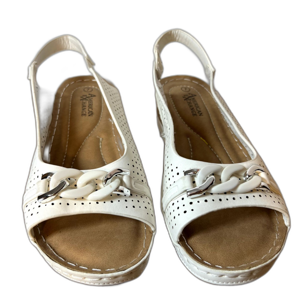 American Exchange Women’s White Wedge Heels Sandals Size 7 Sling Back Chain